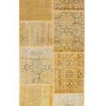 שטיח ראנר עשוי צמר בסגנון ייחודי בצבע צהוב המתאים במיוחד למסדרון