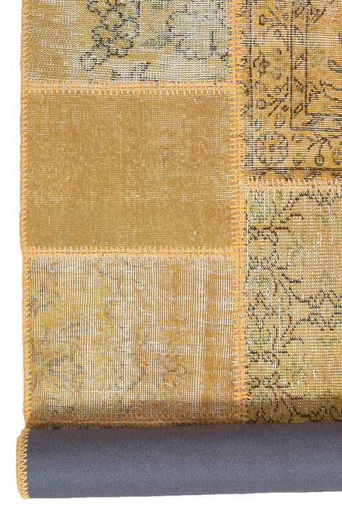 שטיח ראנר עשוי צמר בסגנון ייחודי בצבע צהוב המתאים במיוחד למסדרון