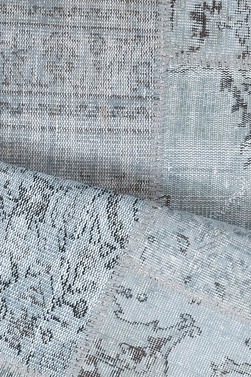 שטיח ראנר עבודת יד מצמר בסגנון וינטג' בצבע תכלת מתאים במיוחד למסדרון