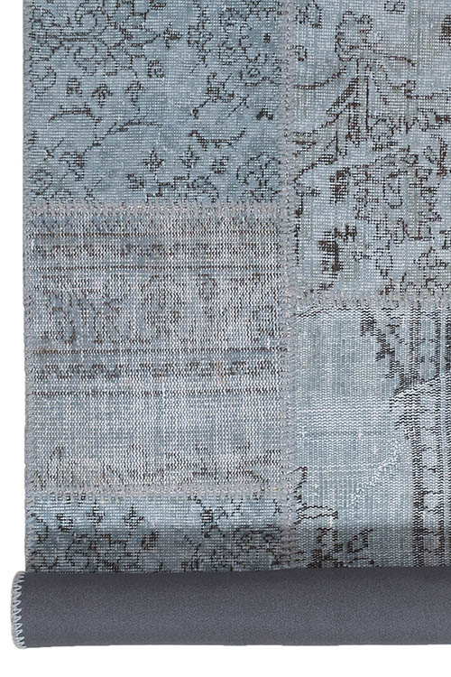 שטיח ראנר עבודת יד מצמר בסגנון וינטג' בצבע תכלת מתאים במיוחד למסדרון