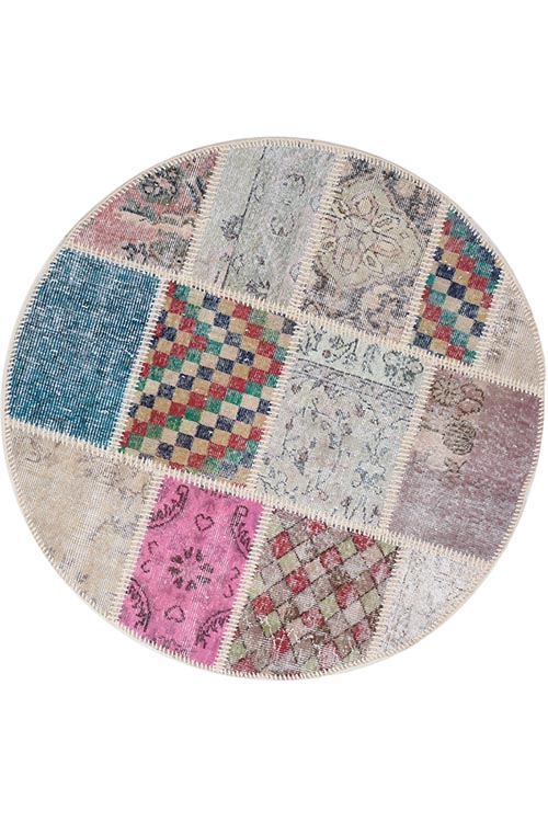 שטיח טלאים עגול צבעוני עשוי צמר בעבודת יד