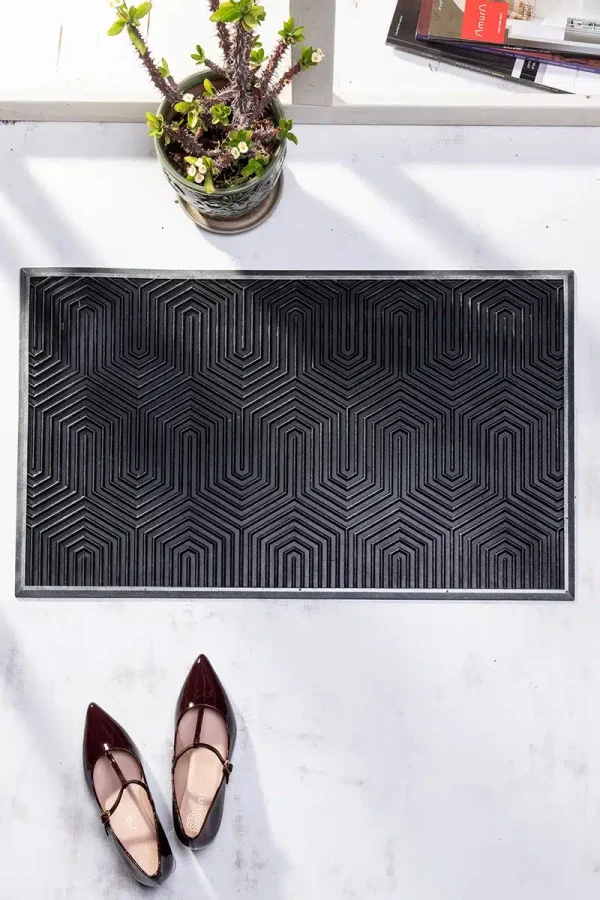 1585_3 שטיח כניסה לבית גאומטרי אפור