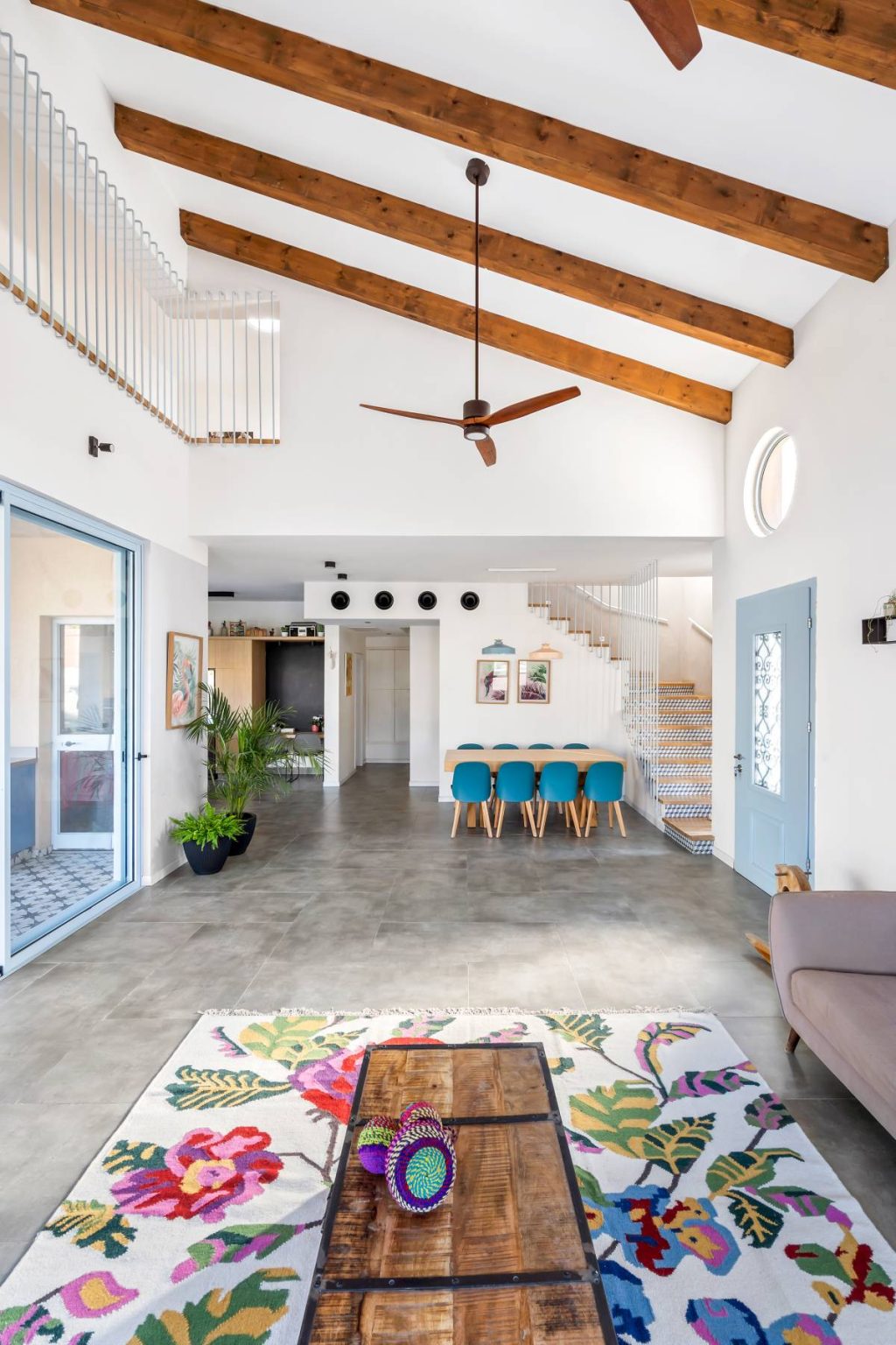 שטיח טאג' קראבח light מעצבים שריתה ורון פלד צלם מאור מויאל