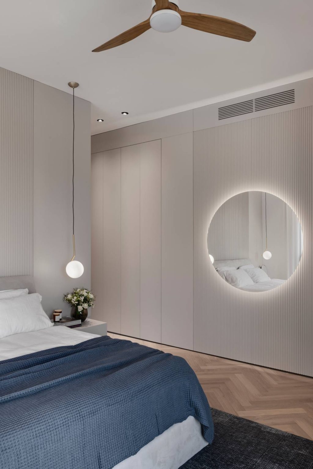 שטיח מנילה LIJA שחור מעצבת נועה קופרמן צלם עודד סמדר