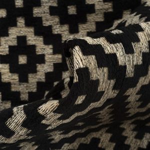 שטיח מנילה ETNID שחור לבן