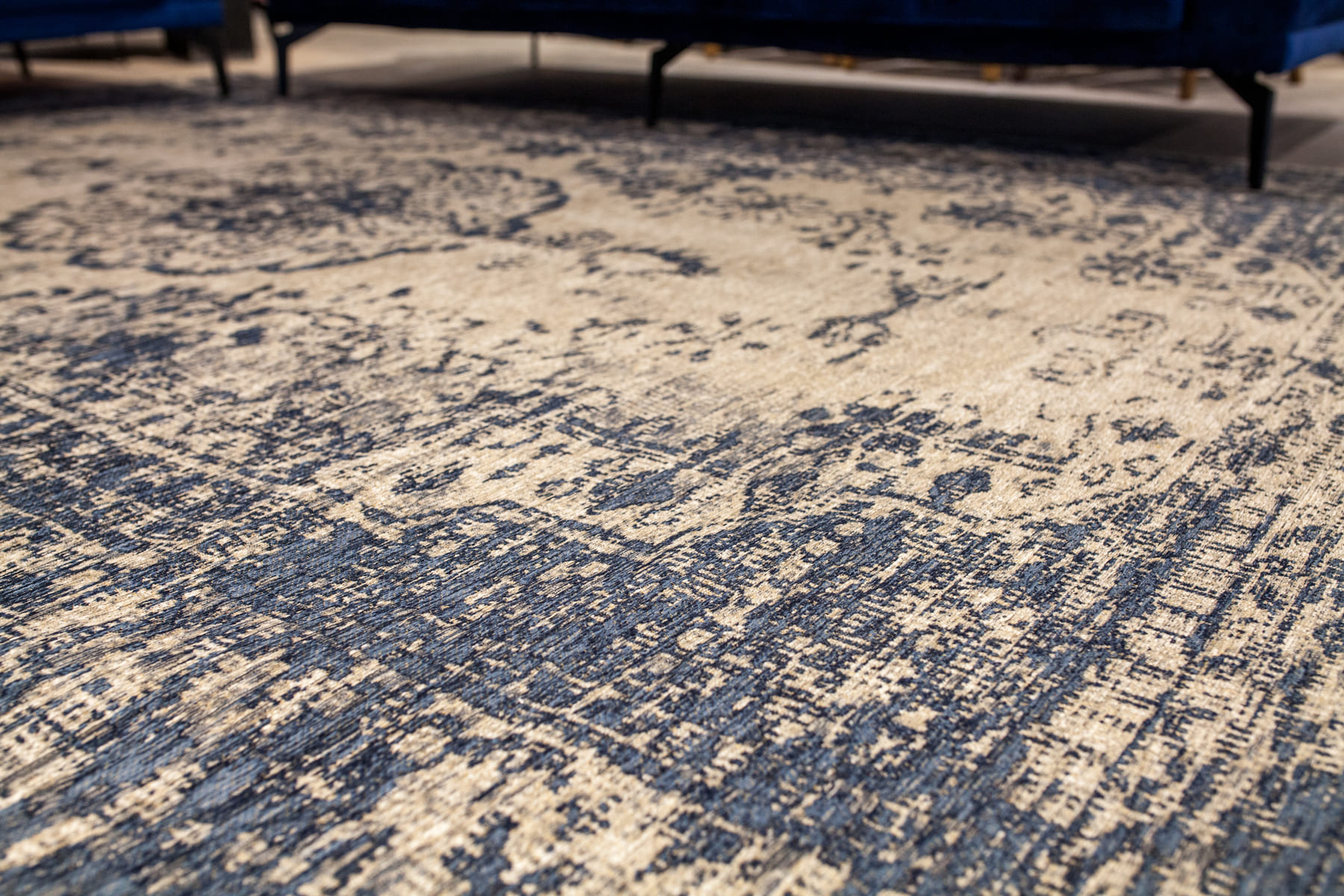 שטיח קרלוצ'י דגם Kimar כחול