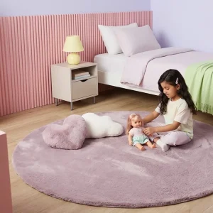 שטיח שאגי מויו MOYO33 | שטיח עגול ורוד, girls bedroom, Soft Pastels, Modern, Natural Daylight, styled props.