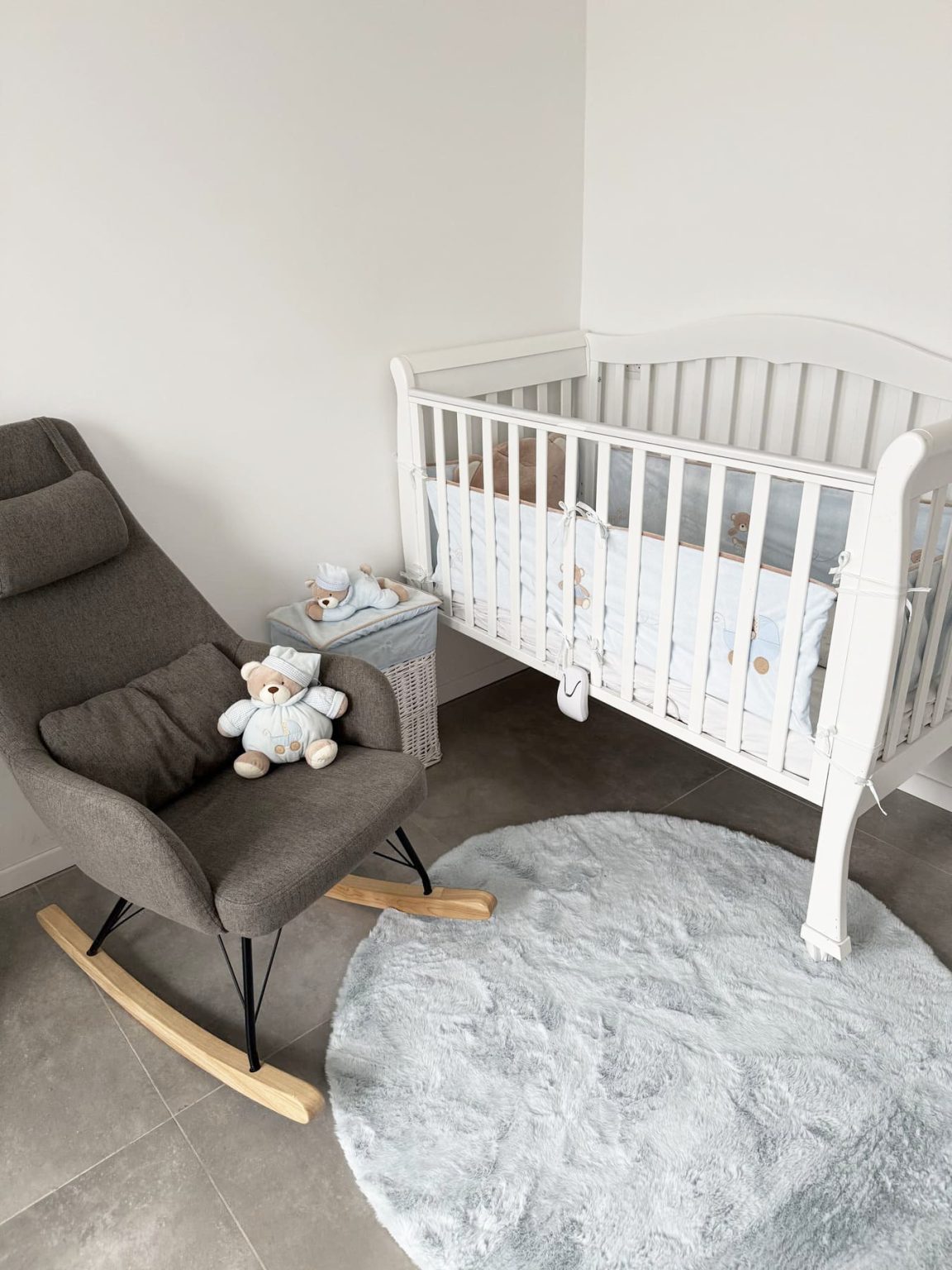 שטיח שאגי מויו MO80 תכלת עגול